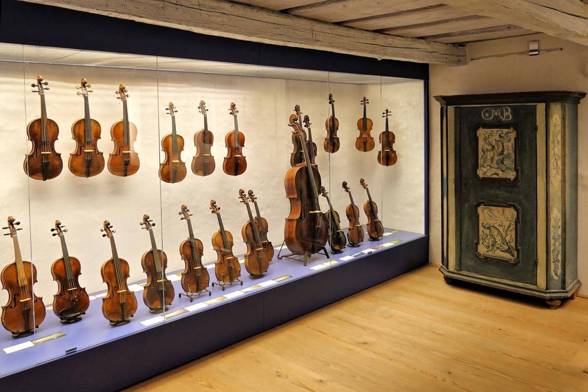 Museum biola di Kota Mittenwald
