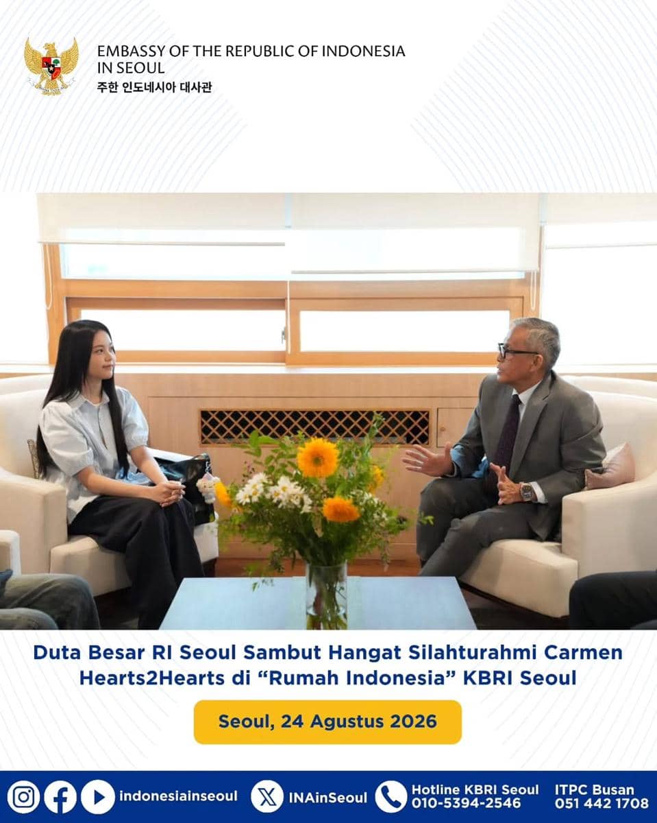 potret Carmen Hearts2Hearts main ke KBRI Seoul