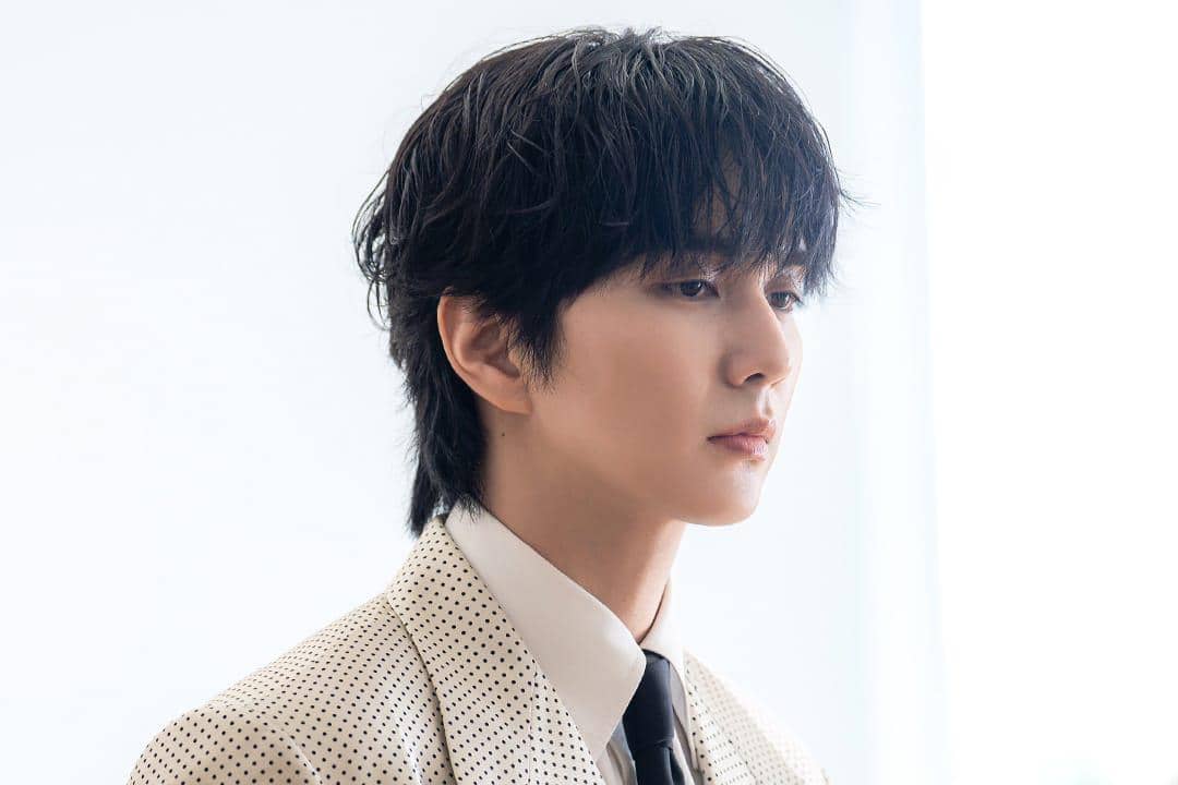 Cuplikan adegan drama Korea Flex x Cop 2 dalam still cut resmi yang dirilis SBS untuk materi promosi serial.