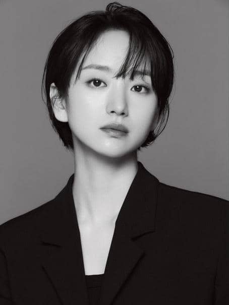 potret Won Jin Ah