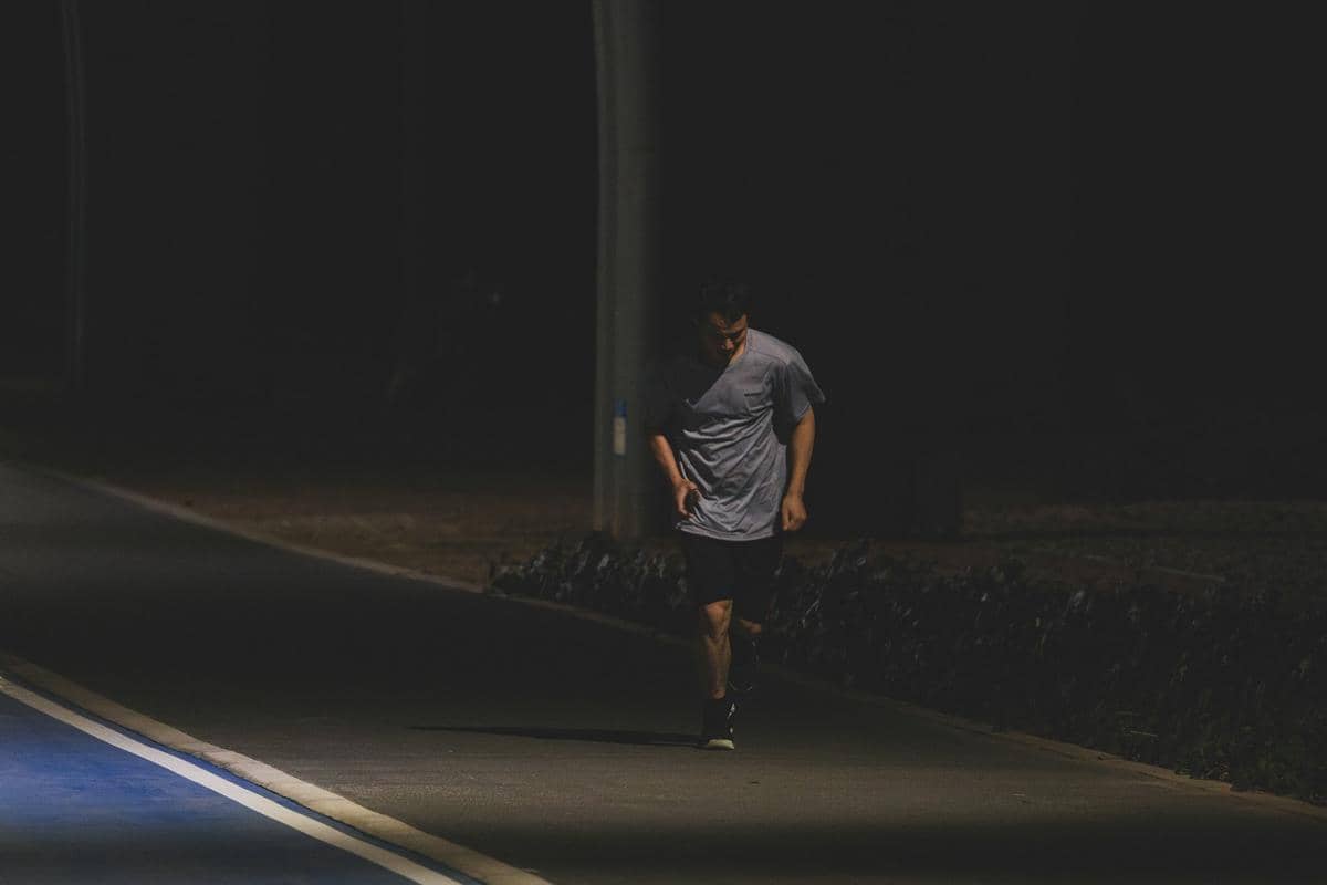 7 Hal yang Perlu Diperhatikan sebelum Lari Malam
