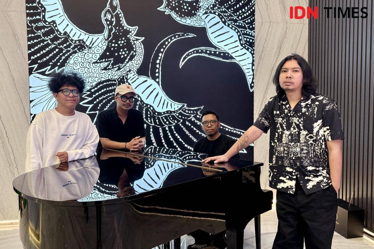 Personel band Good Morning Everyone (GME) dalam dokumentasi karya Elizabeth Chiquita pada Rabu, 19 Agustus 2026.