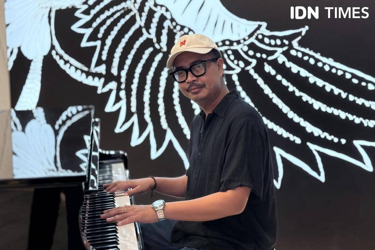 Daniel, personel band Good Morning Everyone (GME), berpose untuk potret pada Rabu, 19 Agustus 2026.