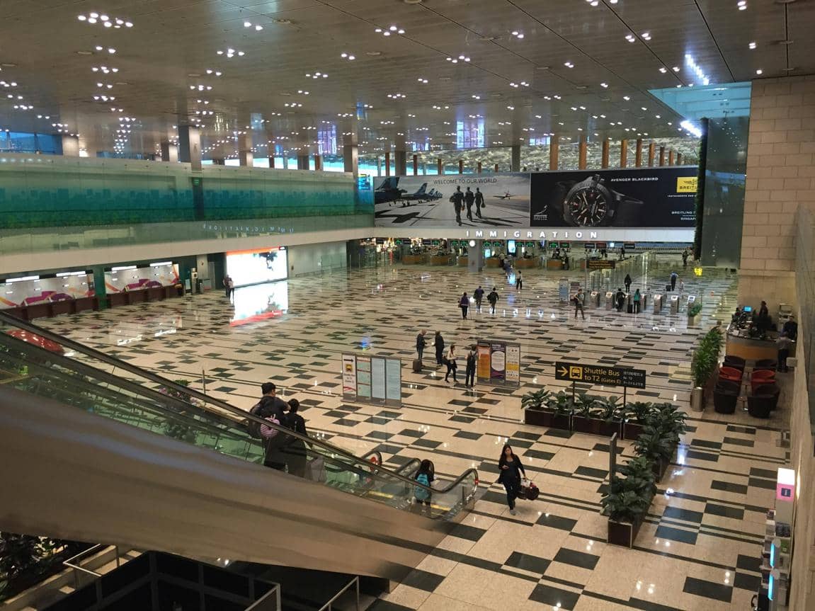 ilustrasi suasana di Singapore Changi Airport