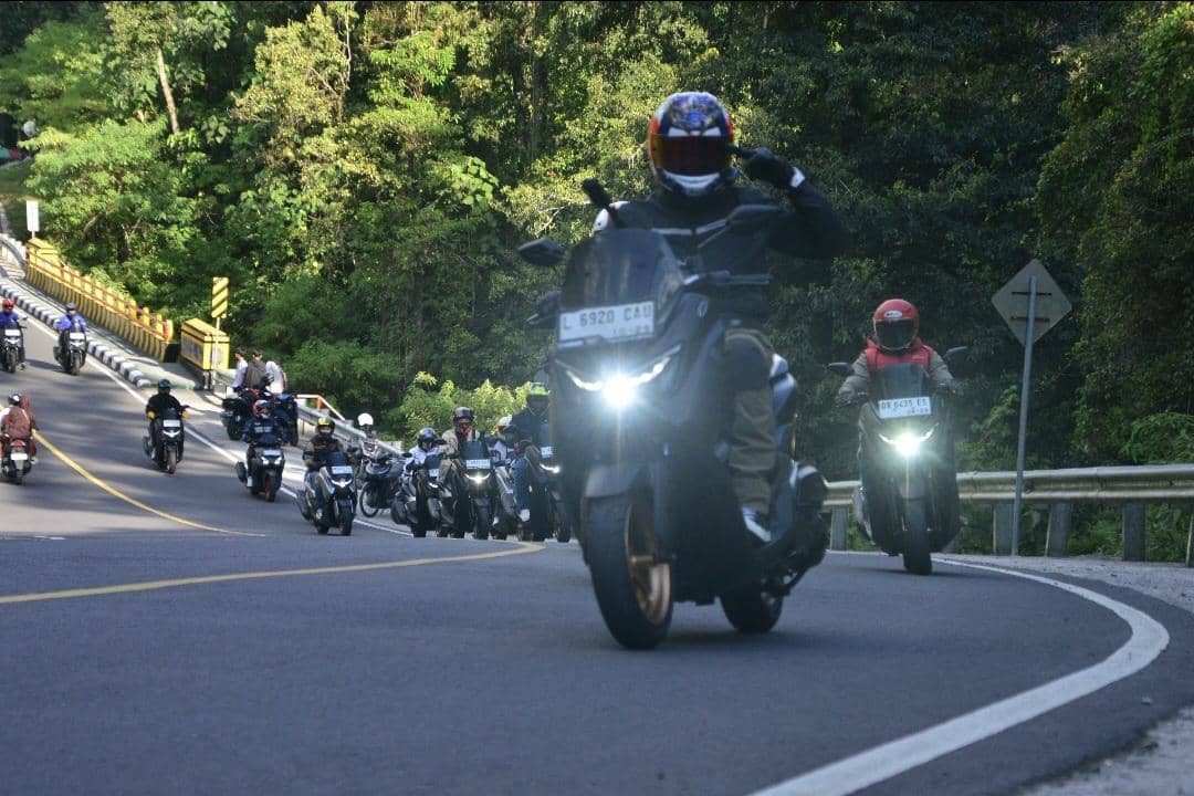 Rahasia NMAX Turbo dan Aerox Alpha Turbo Taklukkan Tanjakan Ekstrem!