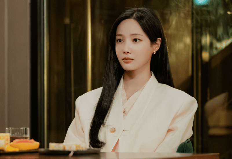 Yeon Woo di drama My Bias, My Boss