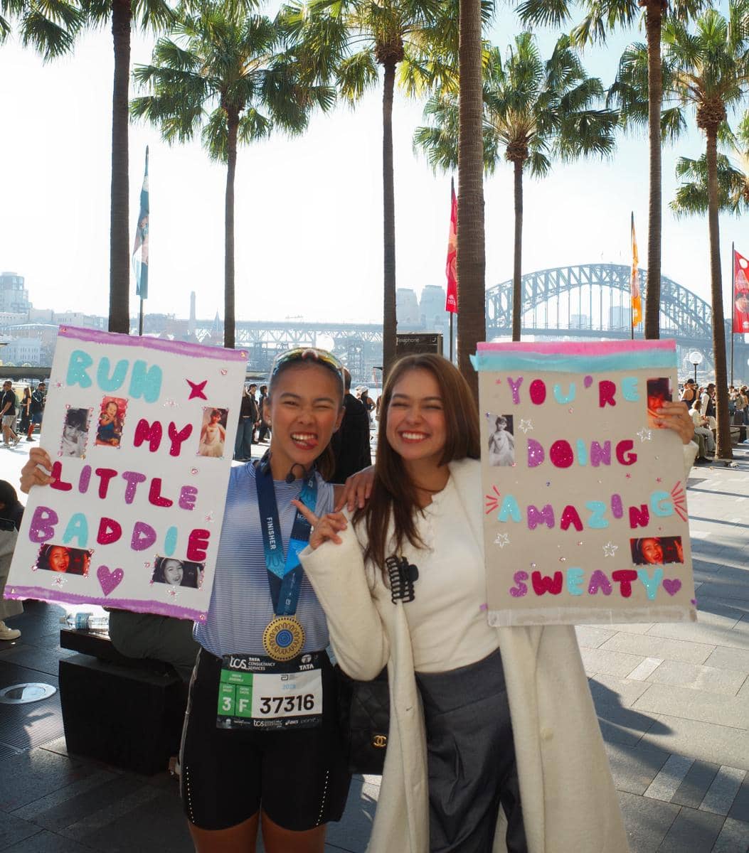 Rebecca Klopper liburan di Sydney