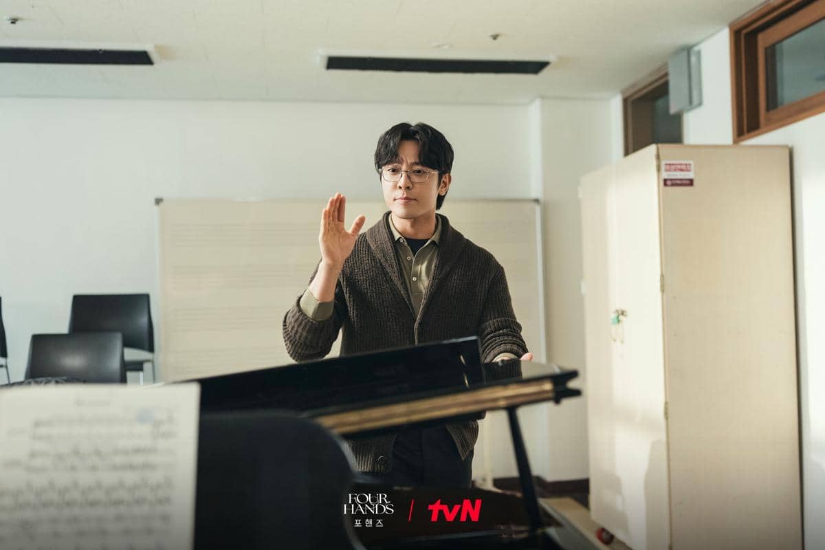 Still cut Four Hands, Two Sonatas