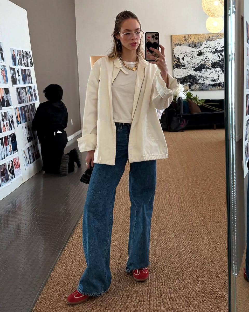 Inspirasi OOTD ala Claudia Sulewski 