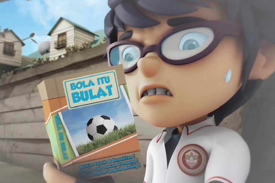 usai membaca buku Bola Itu Bulat, Fang masih tetap belum paham cara bermain sepak bola yang benar