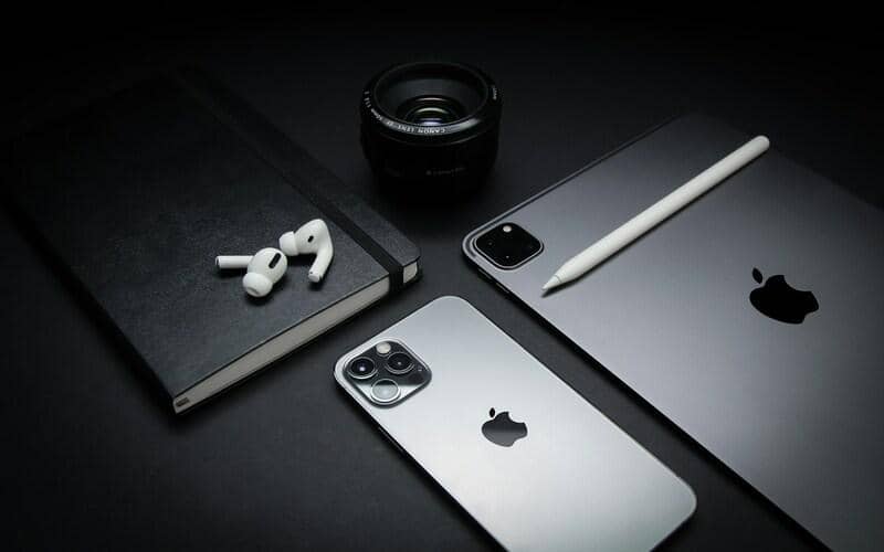 ilustrasi beberapa produk Apple