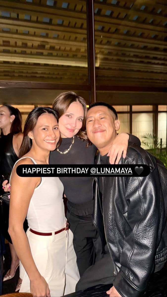 Sejumlah artis menghadiri makan malam perayaan ulang tahun Luna Maya dan berpose bersama dalam unggahan Instagram.