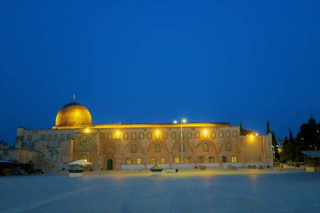 Ratusan Pemukim Ilegal Israel Kembali Serbu Kompleks Masjid Al-Aqsa