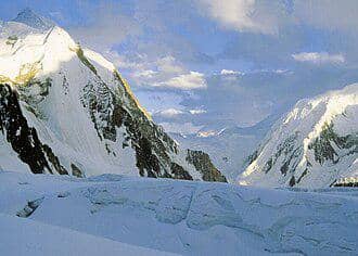 potret lembah di wilayah Gunung Gasherbrum I