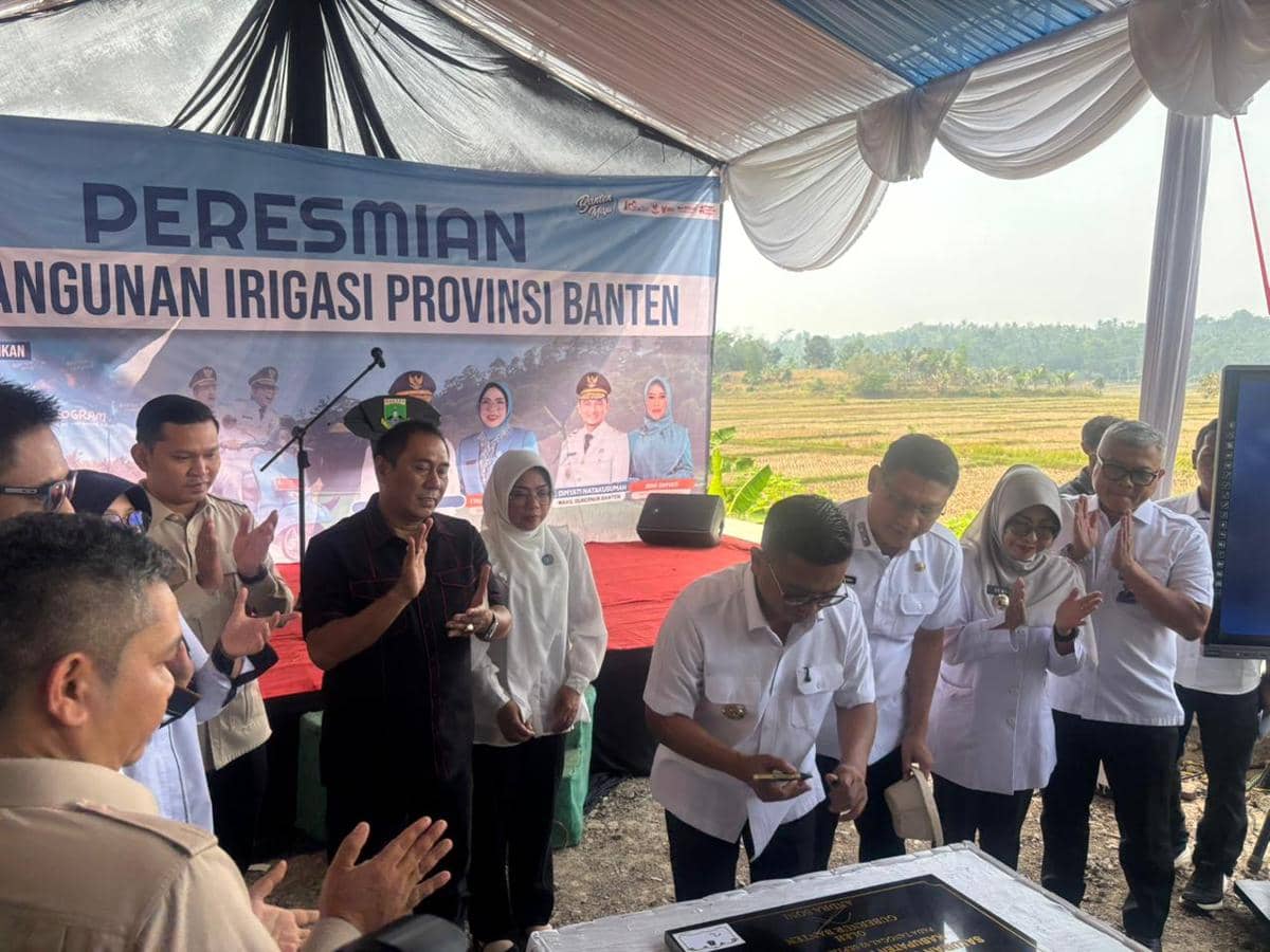 Gubernur Banten Andra Soni meresmikan irigasi di 3 daerah (Dok. Khaerul Anwar)