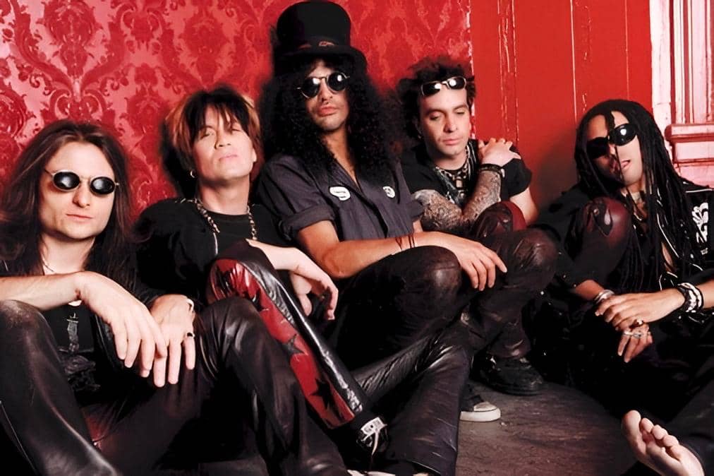 Slash’s Snakepit.