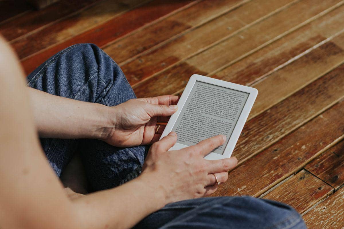 5 Aplikasi Perpustakaan Digital Gratis untuk Hemat Budget Baca