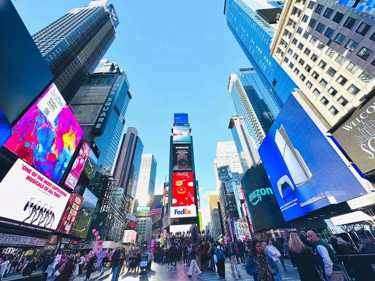 ilustrasi Times Square, New York City
