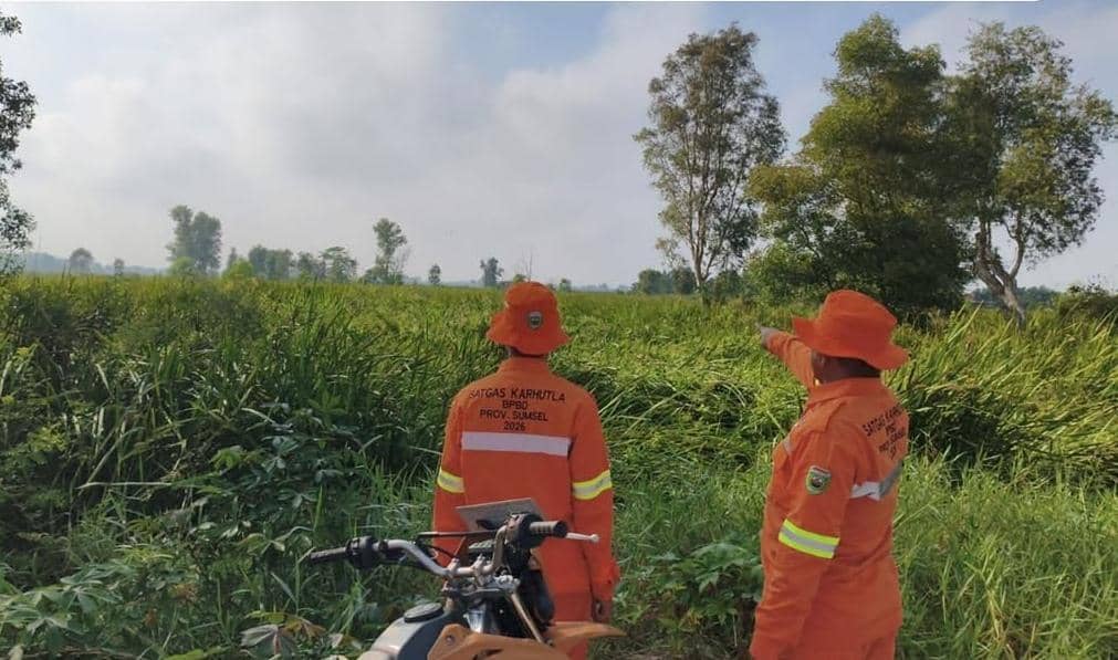 Tren Hotspot Sumsel Menurun, Pesawat OMC Semai 1 Ton NaCl di Muba