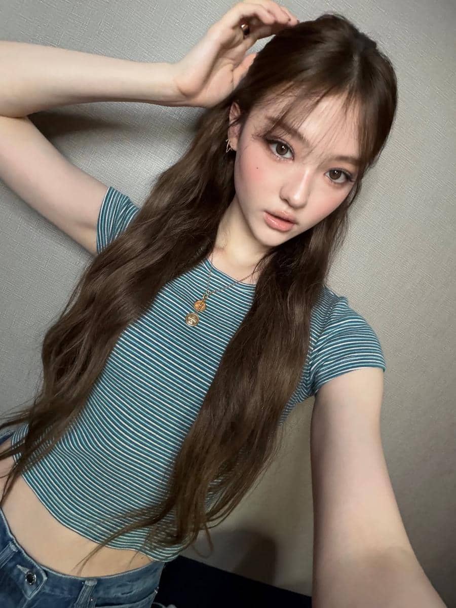 Ella MEOVV