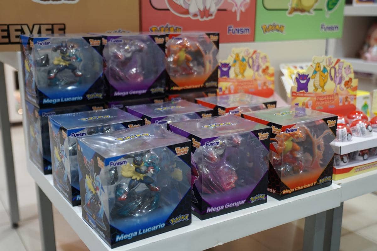 7. Produk FUNISM Twinkmont di Toko Gramedia Pondok Indah Mall, Rabu, 26 Agustus 2026.JPG