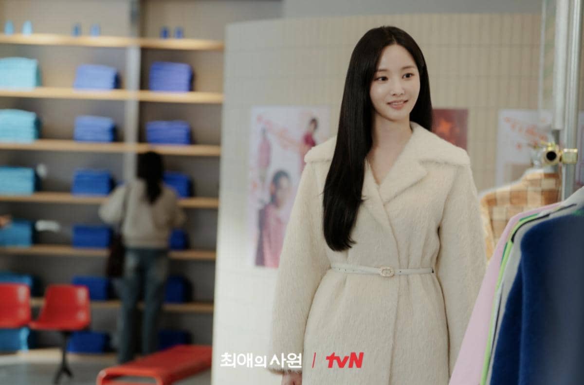 Yeonwoo di My Bias, My Boss