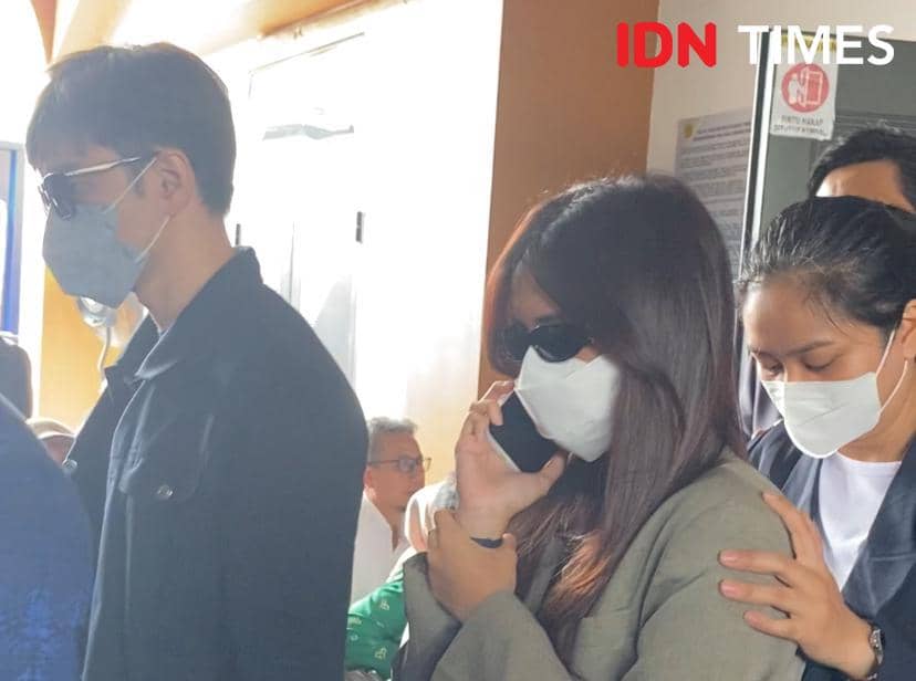 Audi Marissa dan Anthony Xie berada di Pengadilan Negeri Jakarta Selatan pada Kamis, 3 September 2026.