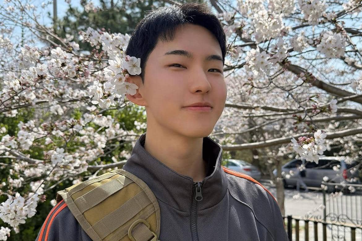 Hoshi SEVENTEEN Jadi Sersan, 3 Kali Naik Pangkat dalam Setahun Wamil