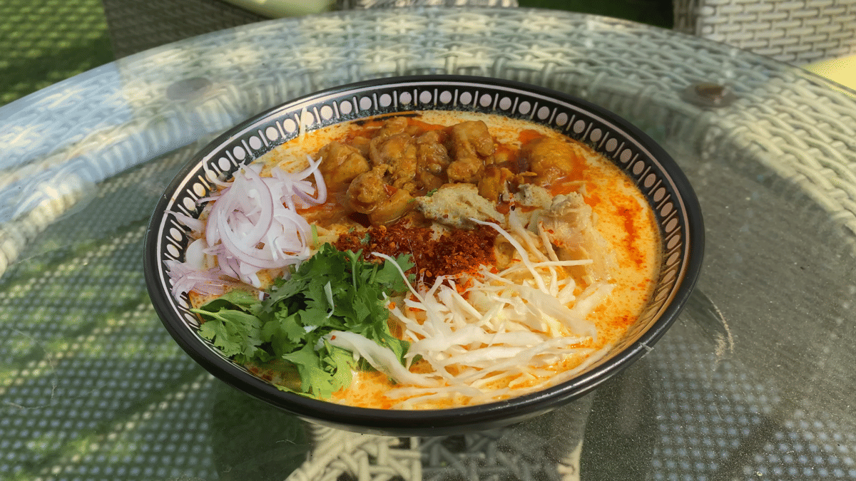 Resep Ohn No Khao Swe Khas Myanmar yang Gurih dan Creamy