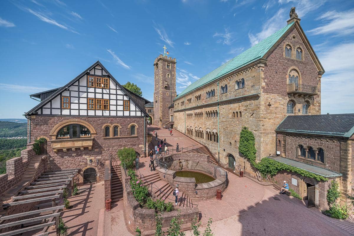 perpaduan arsitektur berbagai era di Kastil Wartburg