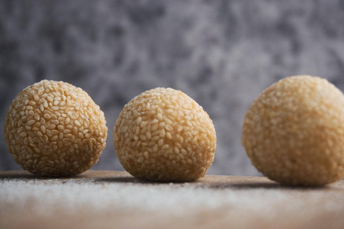 Resep Onde-onde Kimpul Isi Cokelat Lumer, Meleleh di Mulut!