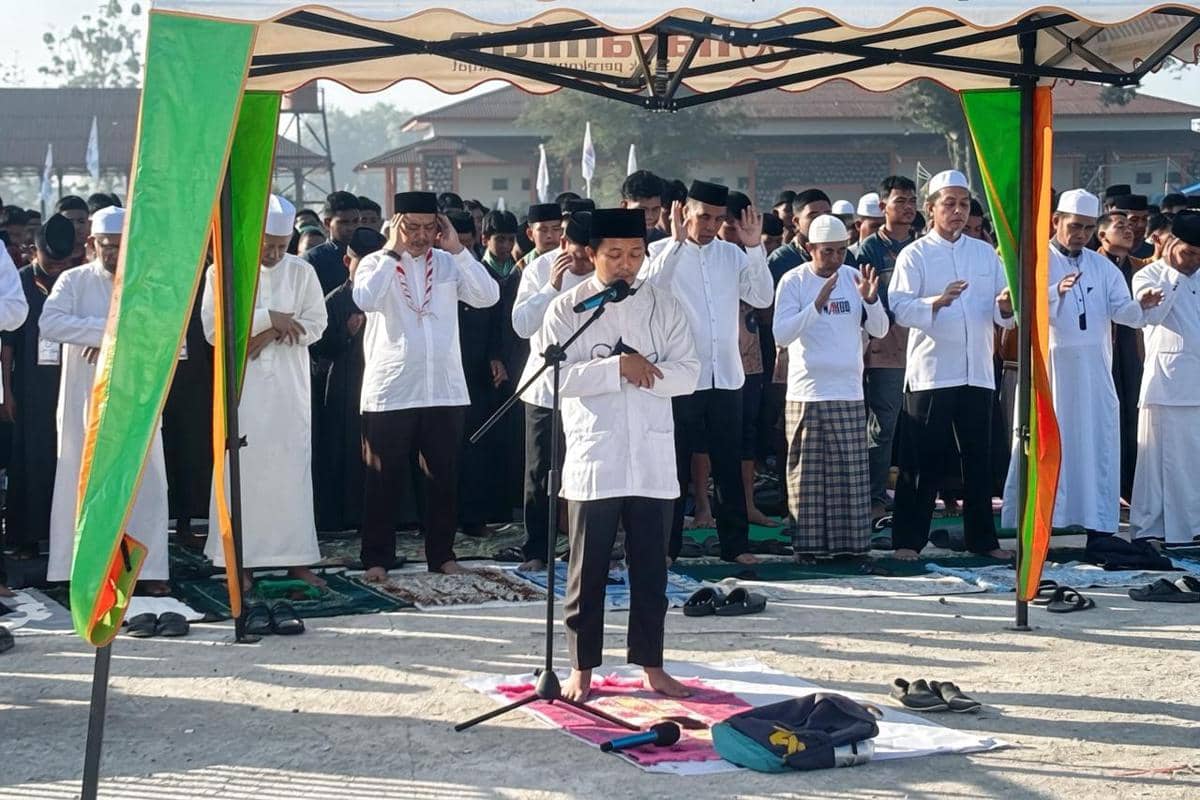 Kemarau Panjang, Ribuan Peserta Pramuka Madrasah Salat Istisqa di Gowa