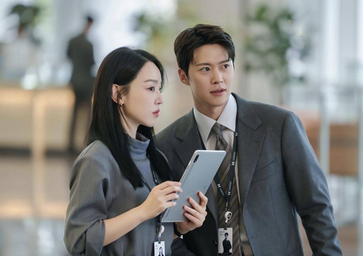 Drama Filing for Love