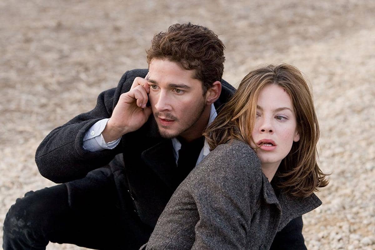 Michelle Monaghan (kanan) dalam film Eagle Eye