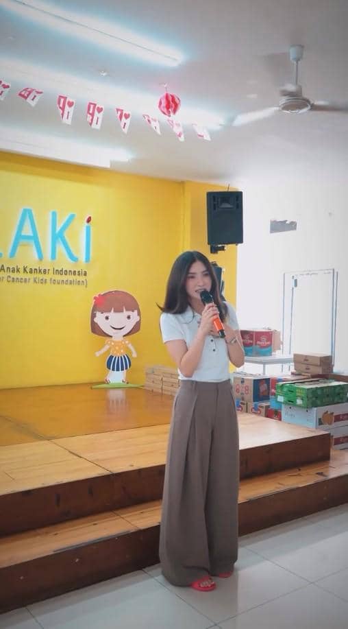 Sarwendah Rayakan Ultah ke-37 di Yayasan Kanker Anak (instagram.com/sarwendah29)