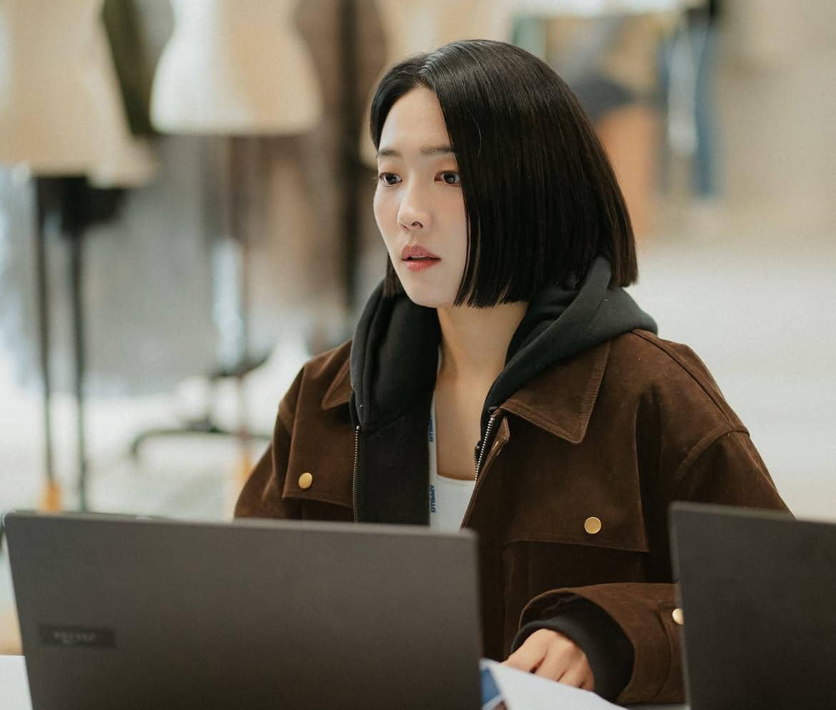 cuplikan drakor My Bias, My Boss