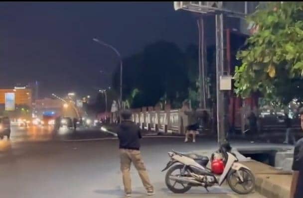 Kericuhan terjadi di tengah aksi unjuk rasa mahasiswa menuntut evaluasi MBG dan Kopdes Merah Putih di Makassar, Jumat (4/9/2026). Dok. Istim