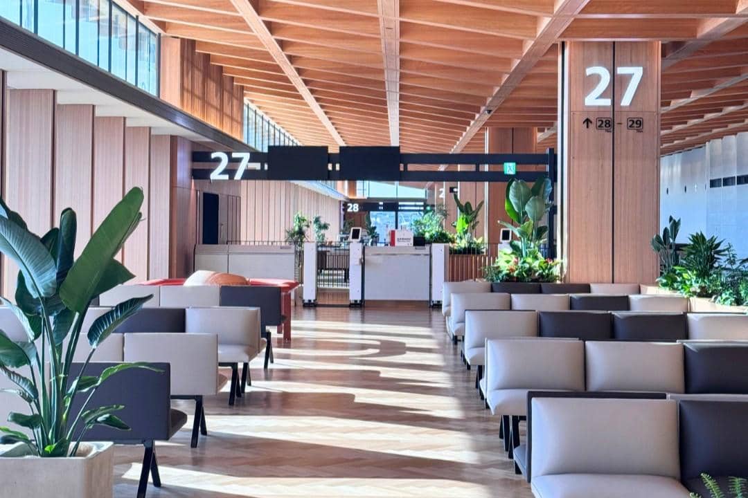 interior Terminal 1 North Satellite Bandara Haneda