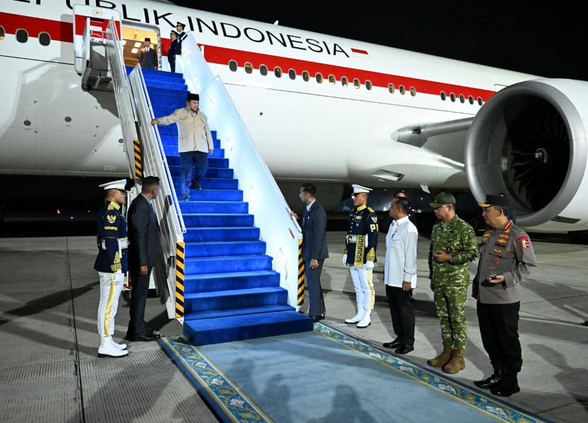 Prabowo Kembali Pulang ke Indonesia usai Lawatan ke Rusia