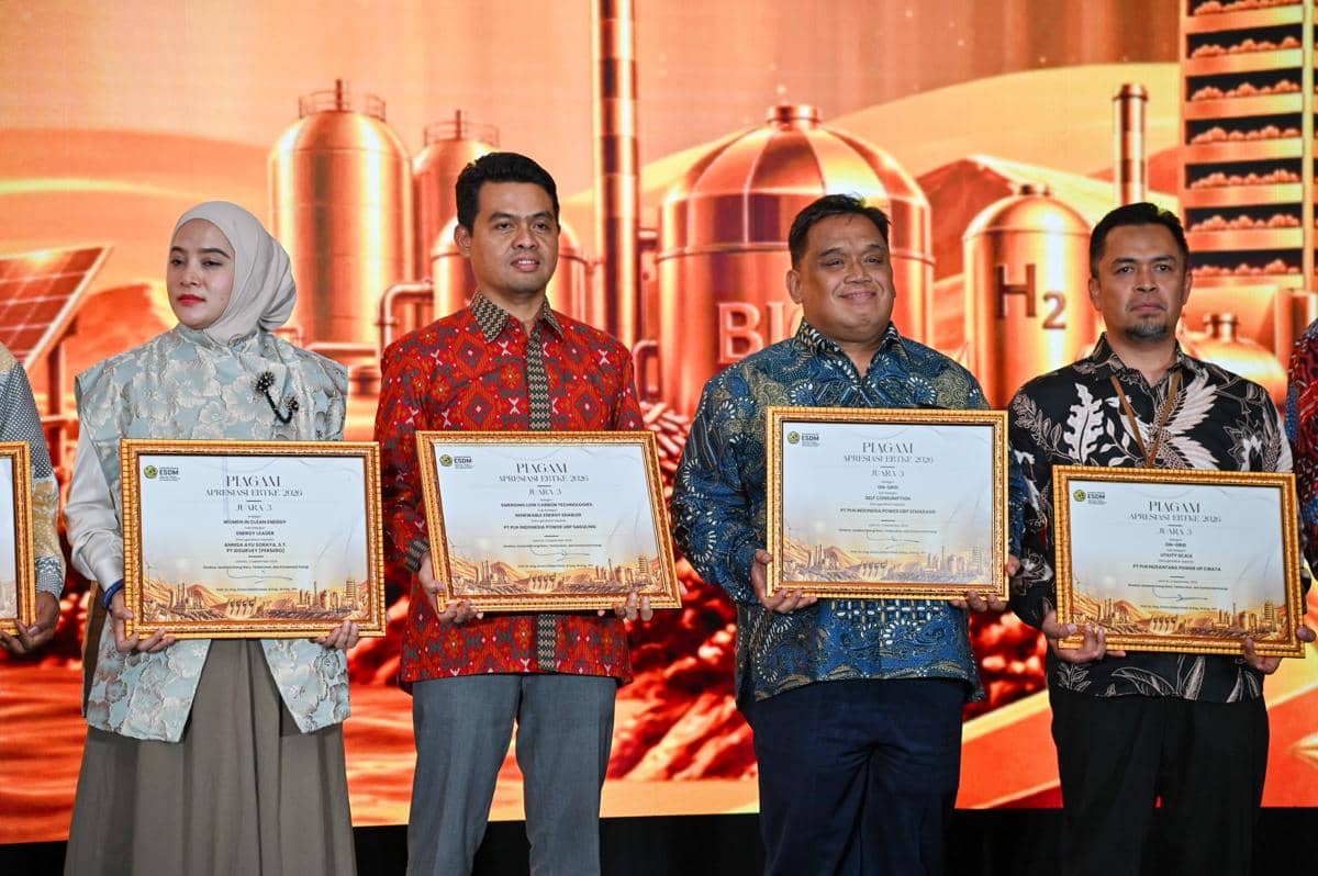UBP Semarang meraih Juara 3 AEBT ESDM 2026 kategori On Grid–Self Consumption atas inovasi solar PV dan hidrogen hijau.