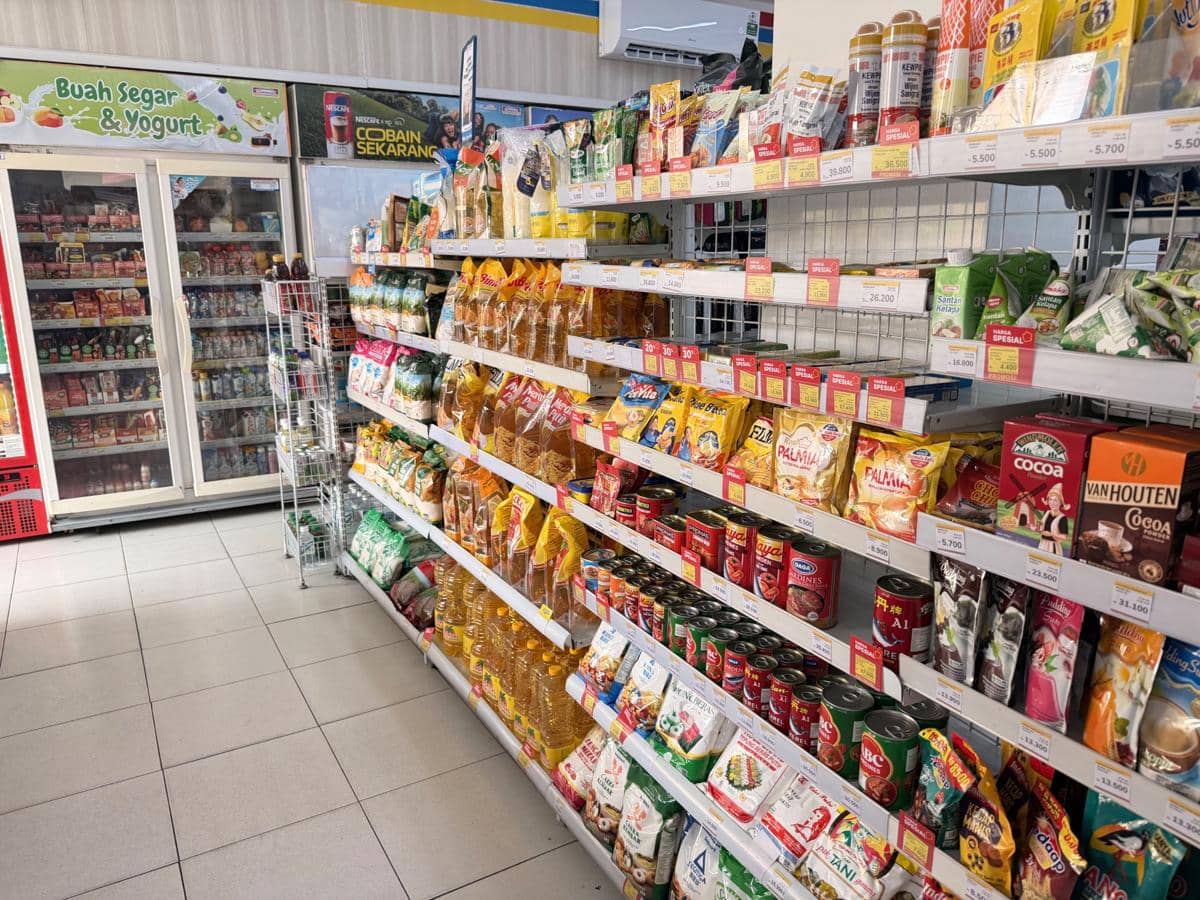 Bulog Targetkan 75 Ribu Ton Beras Premium Masuk Ritel Minggu Ini