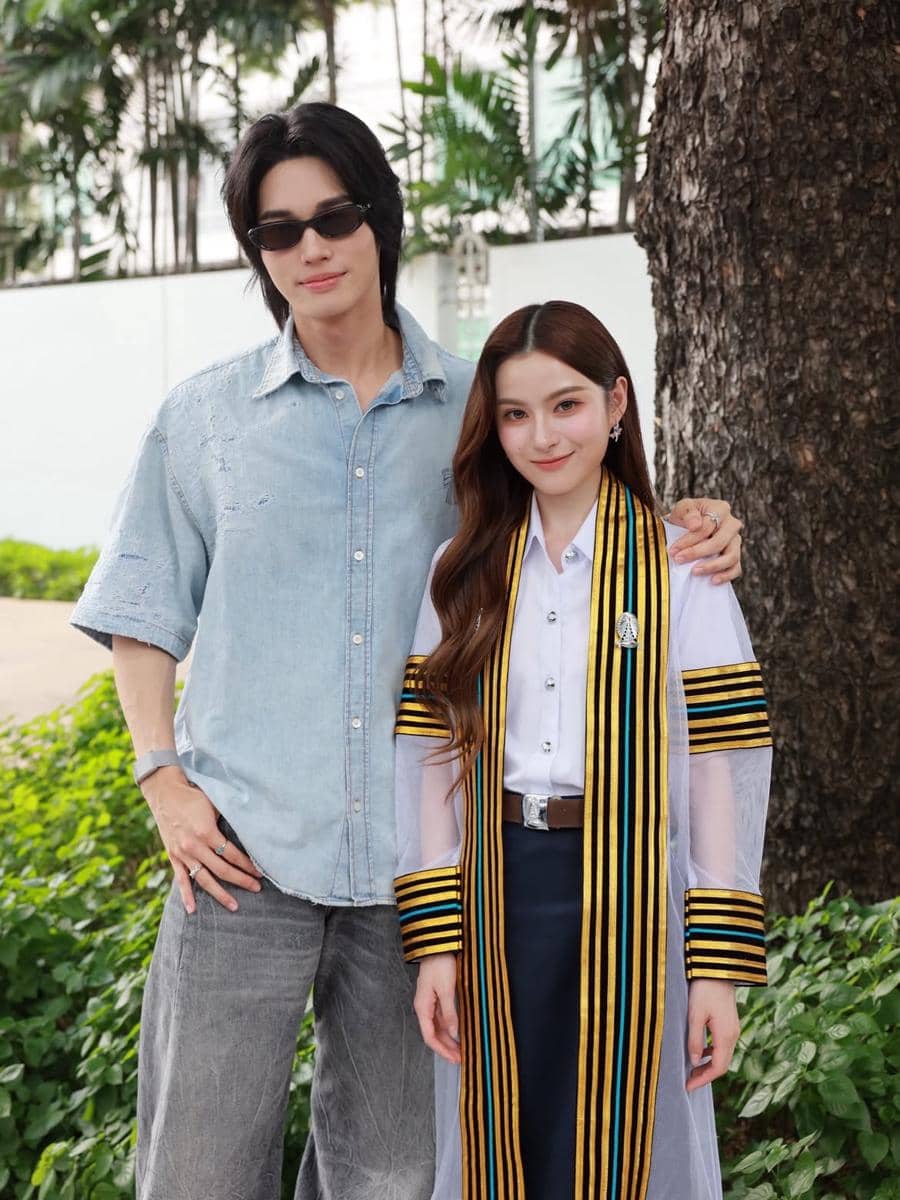 momen kelulusan Prim Chanikarn dari Chulalongkorn University