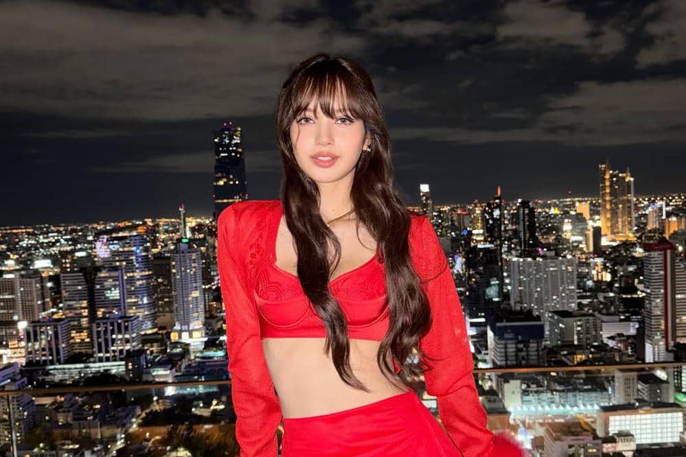 Lisa BLACKPINK (instagram.com/lalalalisa_m)