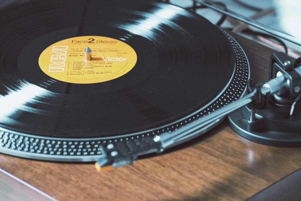 ilustrasi vinyl