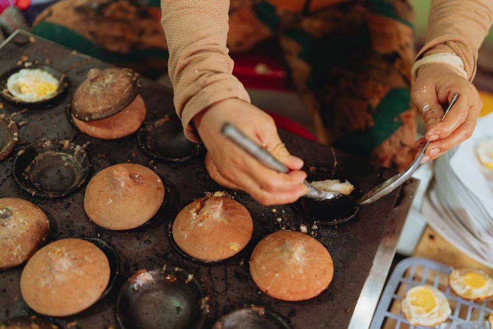 ilustrasi memanggang kue tradisional