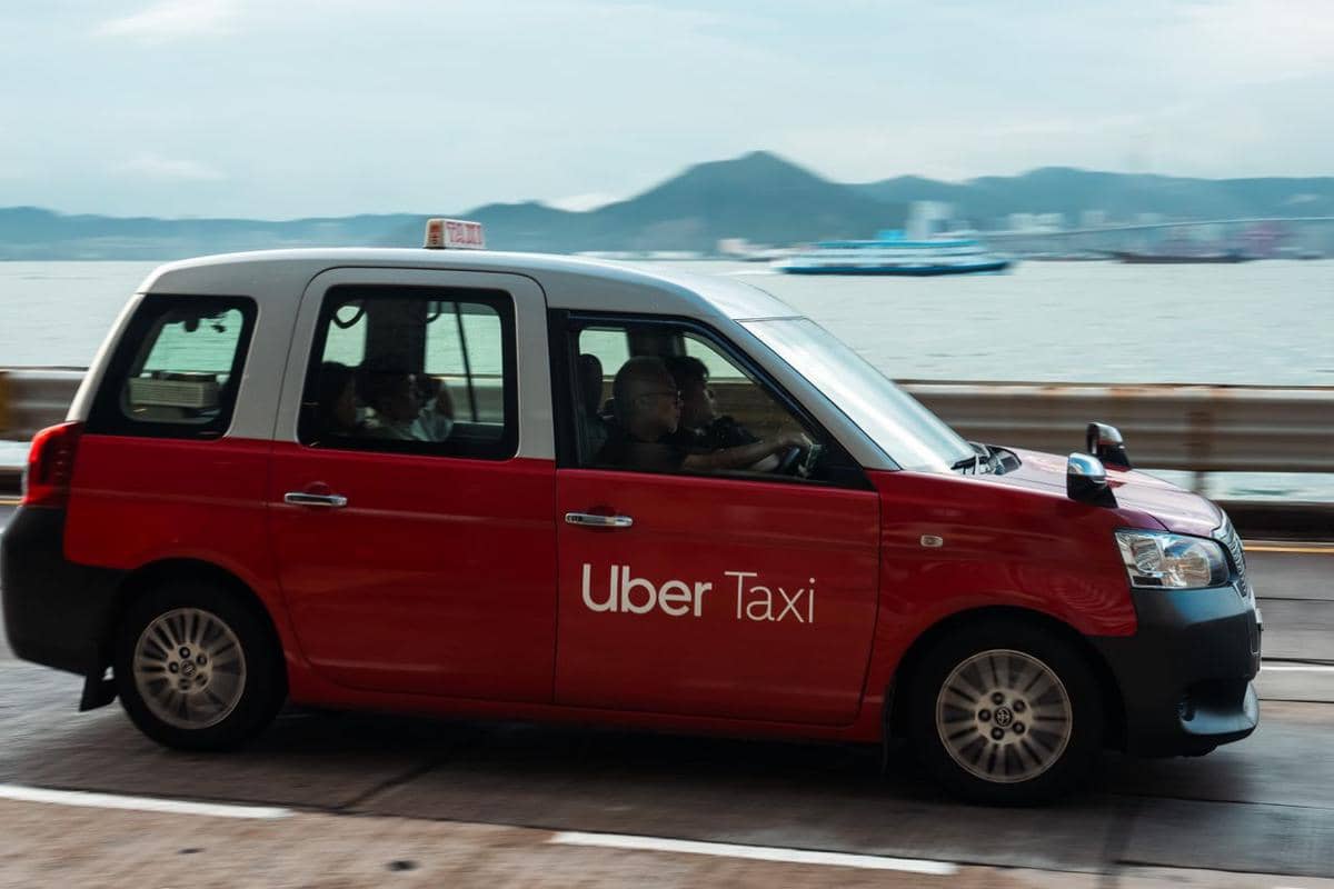 Efisiensi Perusahaan, Uber Pangkas 3.000 Pekerja dan Hapus WFH