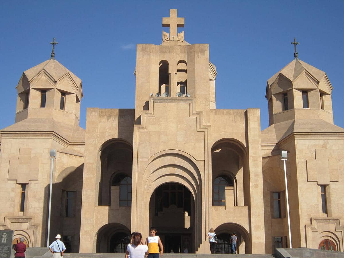 potret Katedral Yerevan