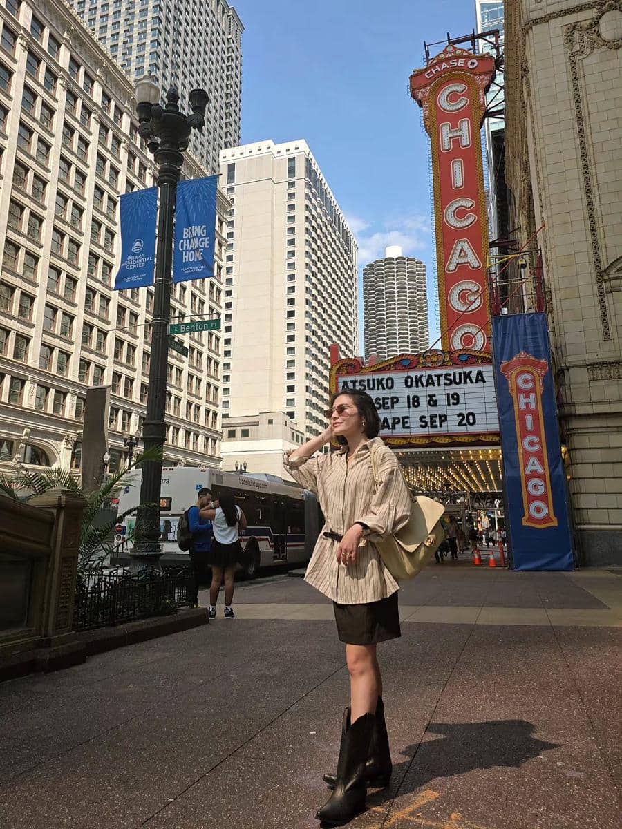 Prilly Latuconsina dan Omara jalan-jalan di pusat Kota Chicago