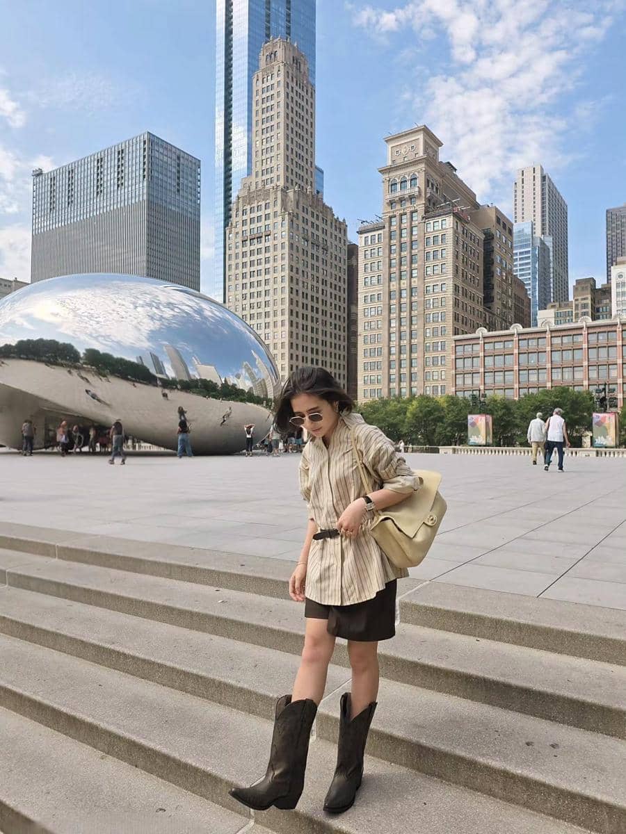 Prilly Latuconsina dan Omara jalan-jalan di pusat Kota Chicago