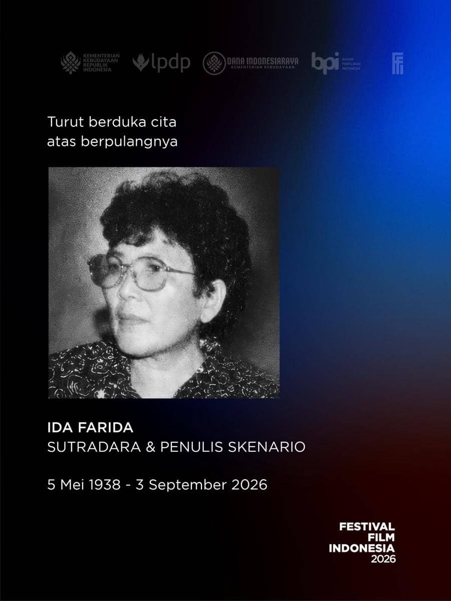 Mendiang sutradara Ida Farida